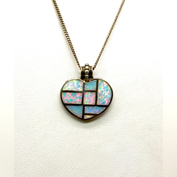 Jewelry - Sterling Silver Opal Inlay Heart Pendant